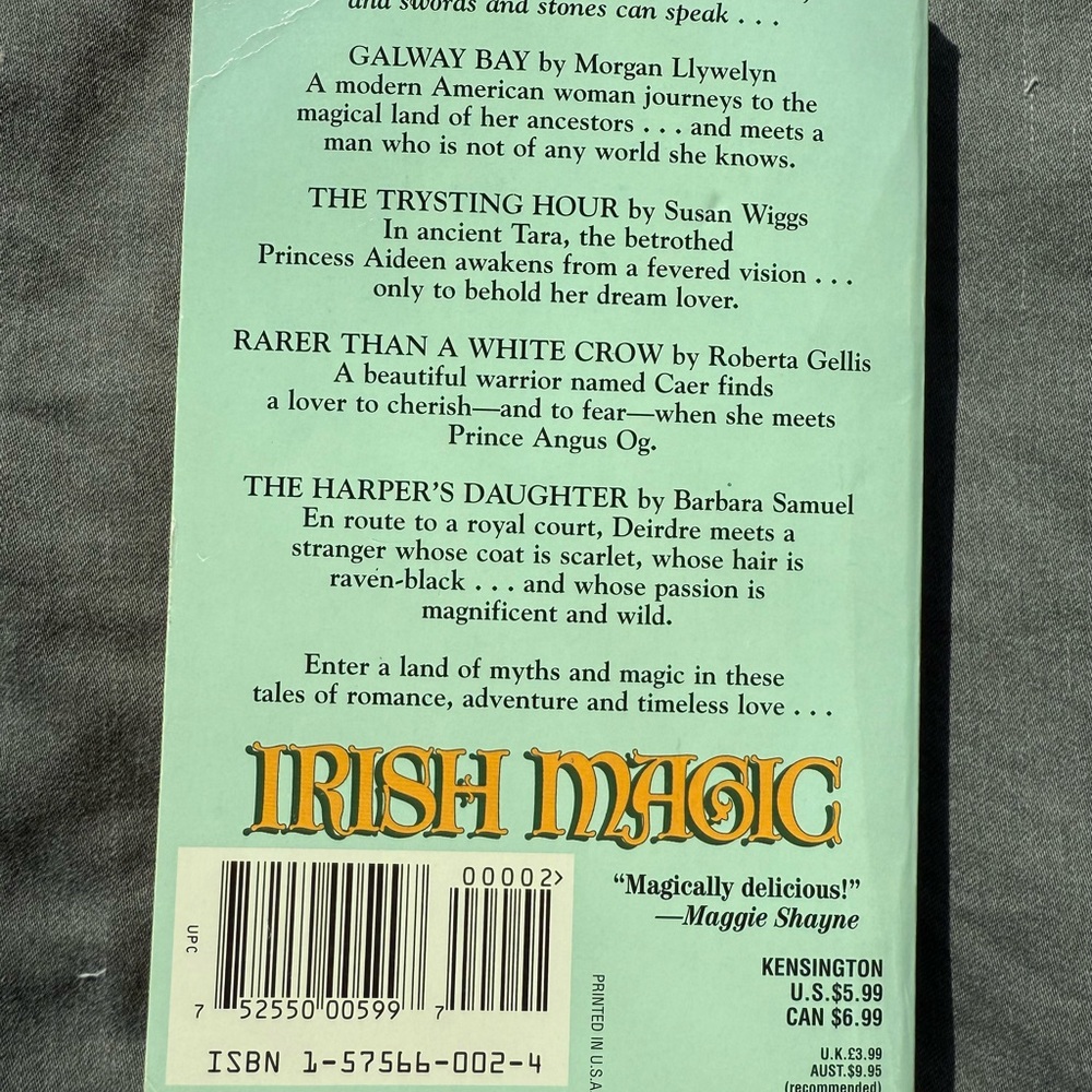 Irish Magic Book - Paperback - Picture 2 of 2
